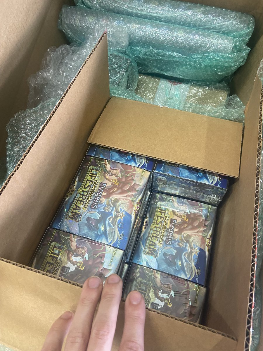 50cardsshop's tweet image. Finally got our Elestrals Lifestream shipment in! Having some fun opening for a little then back to orders, trying to get singles up by Wednesday from this set