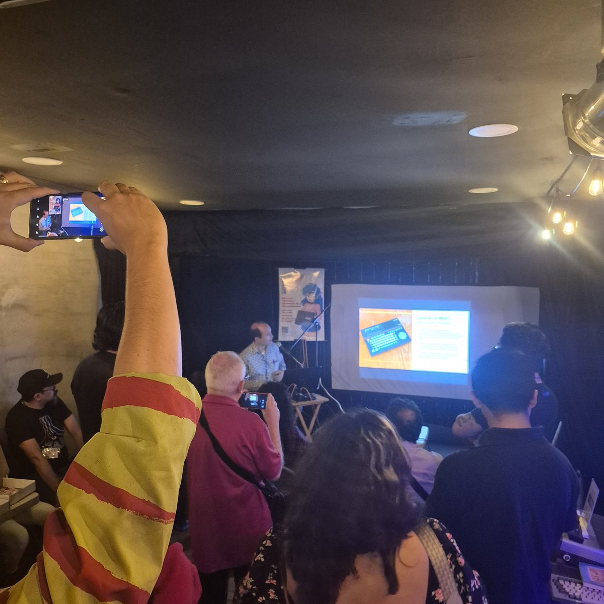 #MSXMexicoMeet conferencia de <a href="/nanochess/">Óscar Toledo G.</a>