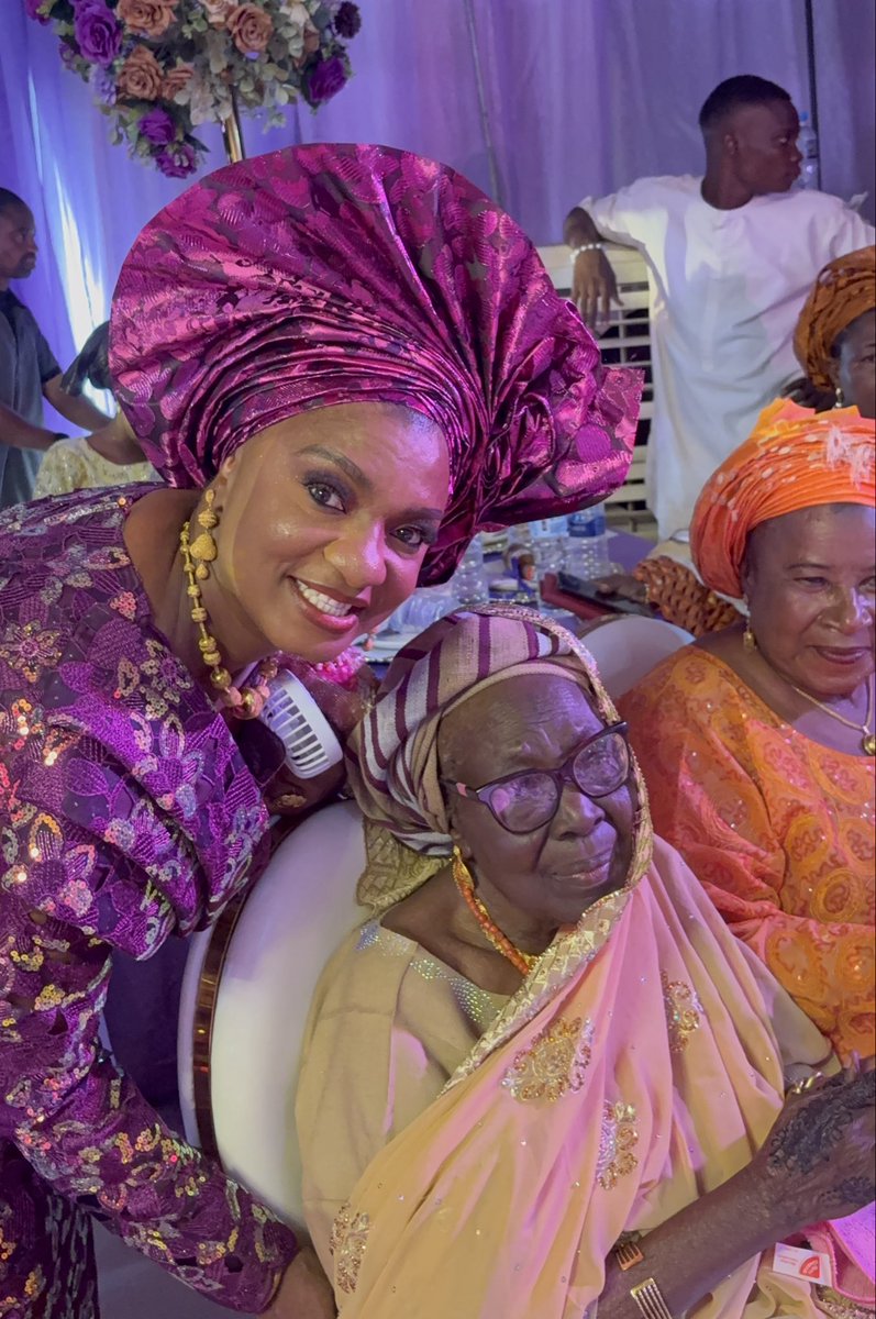 Congratulations my dear Mujidat and Fawaz, and Kareemah and Russel.
May the love you share grow stronger and more profound with each passing day. Wishing you both a marriage filled with love, trust, and happiness.
#lovekassell2025
0908LoveFM
#marriage
#togetherforever
#grateful