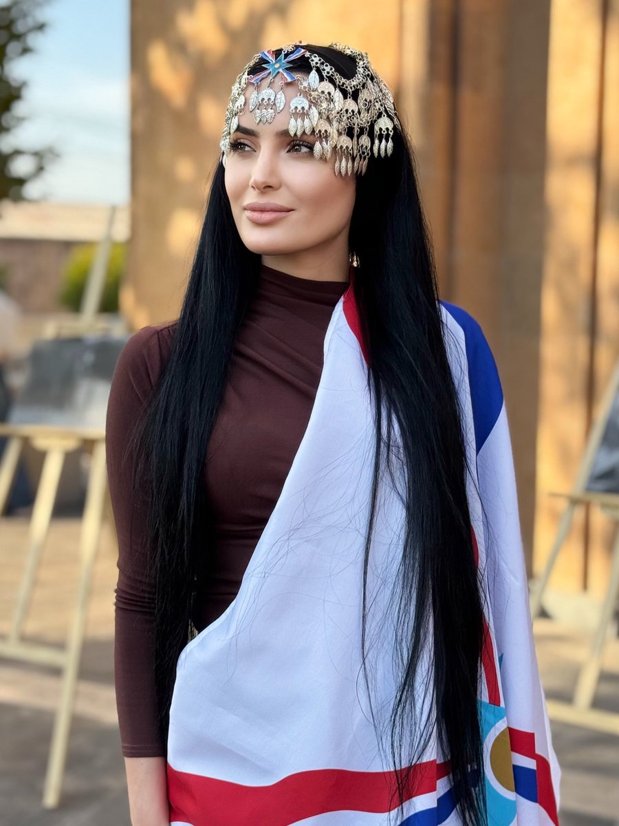 Within framework of🇪🇺Heritage Days 2025 &amp; Day of National Minorities in Armenia, Young🇪🇺Ambassadors celebrated rich cultures of 🇦🇲communities. Assyrian folk dance group “Atour” lit up stage with rhythm &amp; spirit — I couldn’t help but join in celebrating beauty of Assyrian culture.