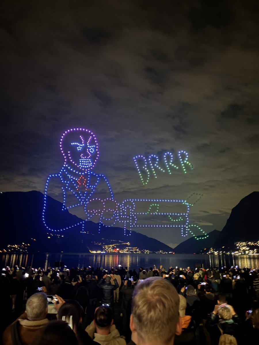 LuganoPlanB's tweet image. Drone show 2025 🤘