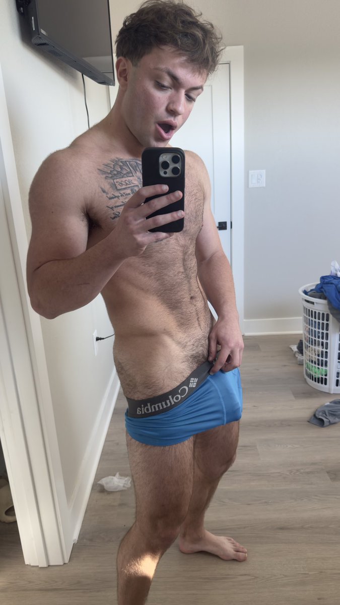 i’m really liking these blue underwear💙