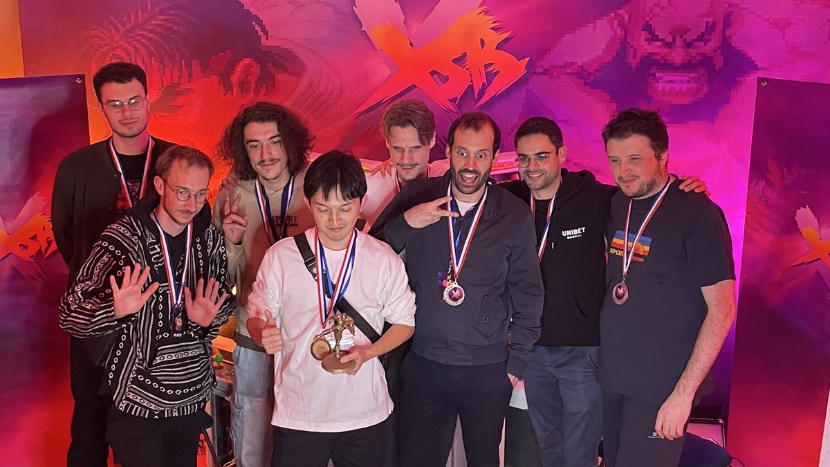 dr16bits's tweet image. Jour 1 du XSB terminé!!! La suite demain ! @X_Street_Battle