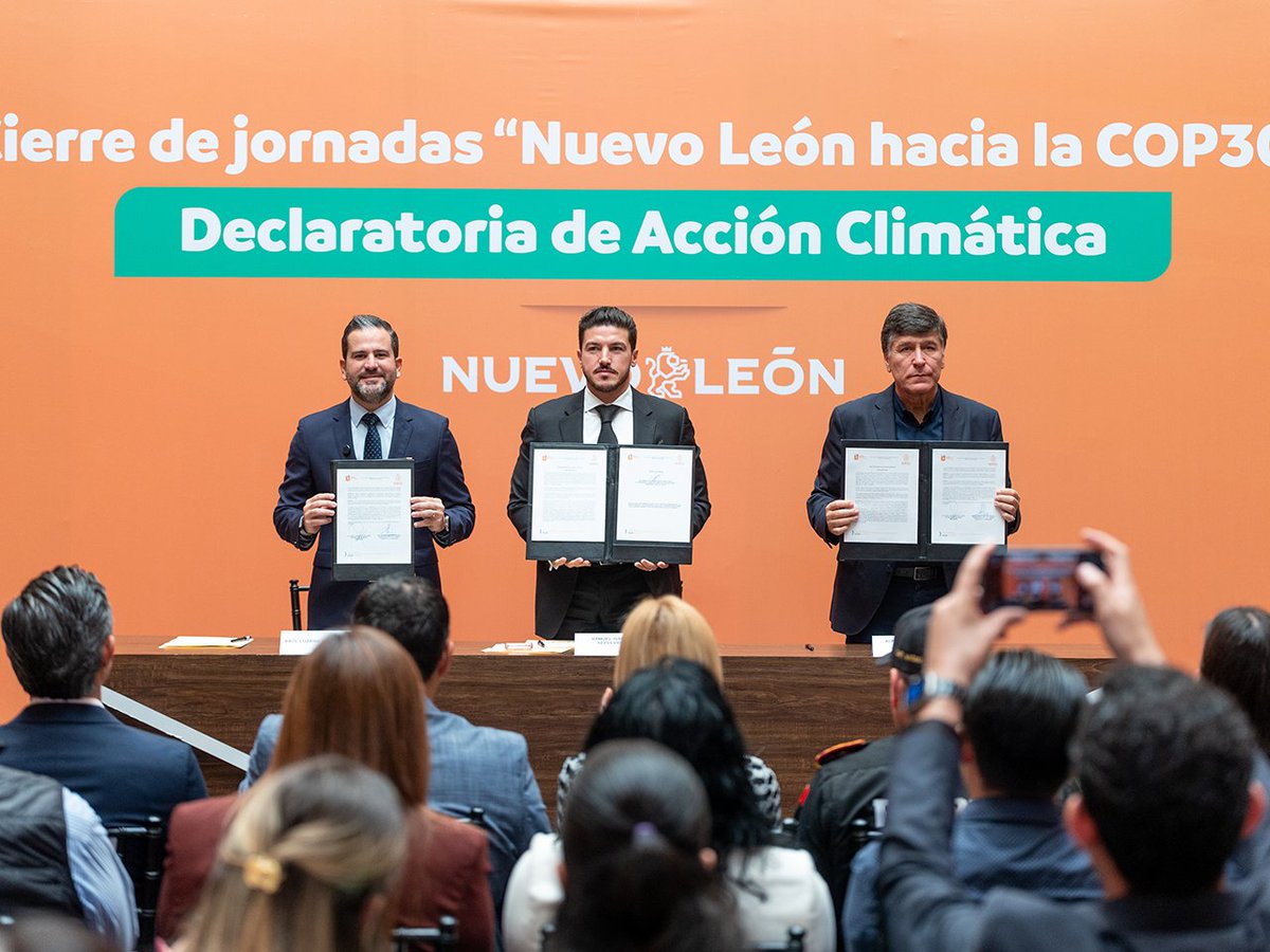 Esto te interesa Nuevo León se consolida como referente en acción climática; 
El gobernador de Nuevo León clausura jornadas de Acción Climática rumbo a la COP30, destacando compromiso con el desarrollo sustentable. ¡Descubre más! 
lcrnoticias.com/nuevo-leon-se-…
lcrnoticias.com/nuevo-leon-se-…