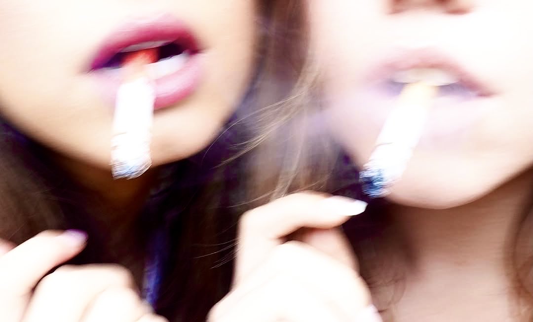 📸 Addison Rae in the artwork for ‘Aquamarine’