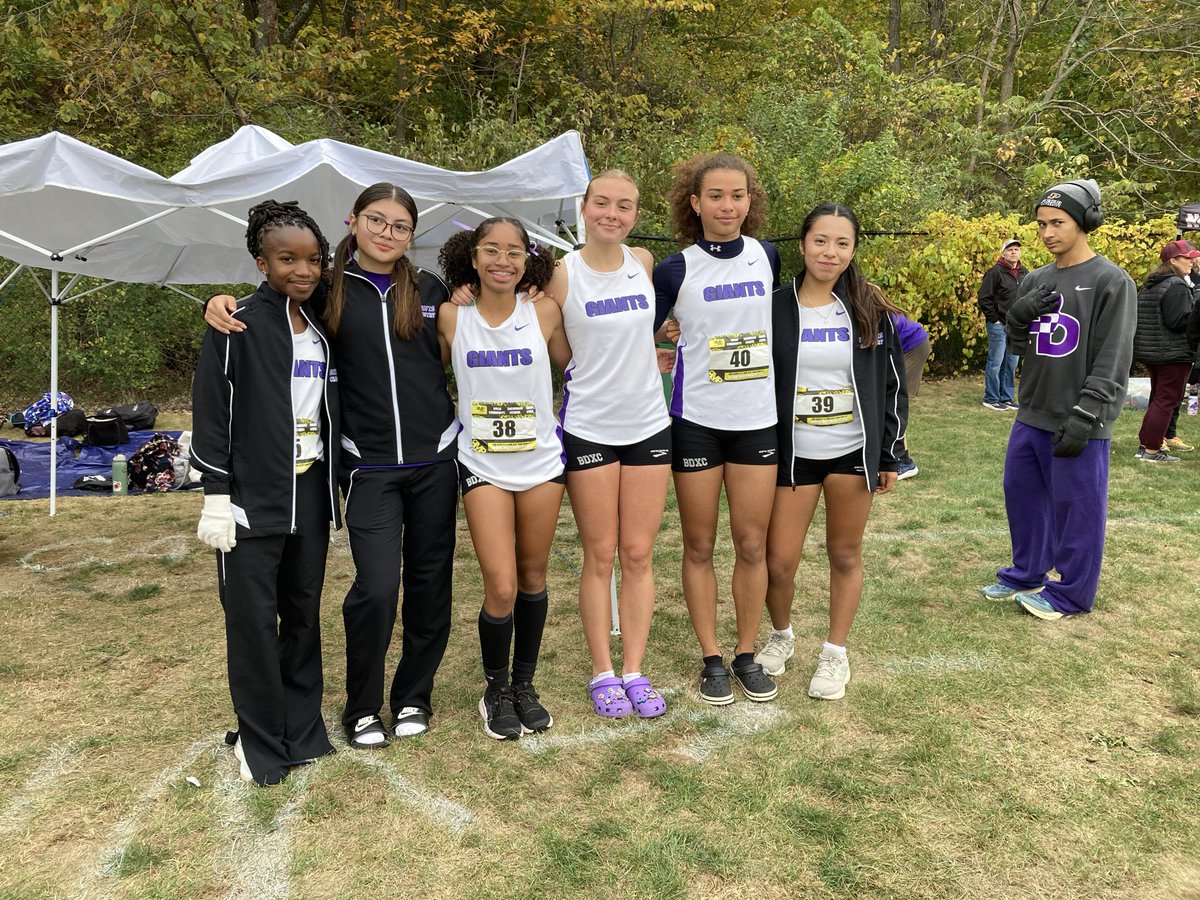 Historic season, what a way to go out! 5 of 6 girls PR! 3rd at MIC (highest ever finish)! Highest County finish in 12 years! Almost making Regionals 3 years in a row!

Joining our Sub 21 club was Jr R Eaton in 20:56!

<a href="/WayneTwpSuper/">Dr. Jeff Butts</a> <a href="/GiantAthletics/">Ben Davis Giants</a> <a href="/LadyGiants_TF/">Ben Davis Girls Track & Field</a> <a href="/BenDavisHS/">Ben Davis High School</a>