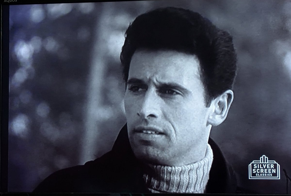 wdan12's tweet image. #TOSSalumniSighting. Rare! Michael Forest &quot;Beast from Haunted Cave&quot;
#TOSSatNight