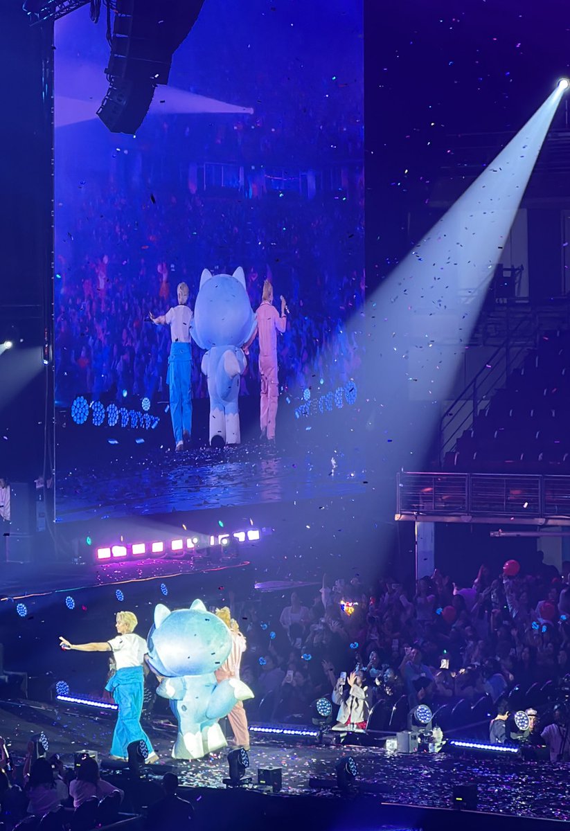 🐶🐱💖 <a href="/zee_pruk/">Z</a> <a href="/CwrNew/">NuNew</a> 

ZEENUNEW 2ND CONCERT
#ZNNCrazyInLoveConcert