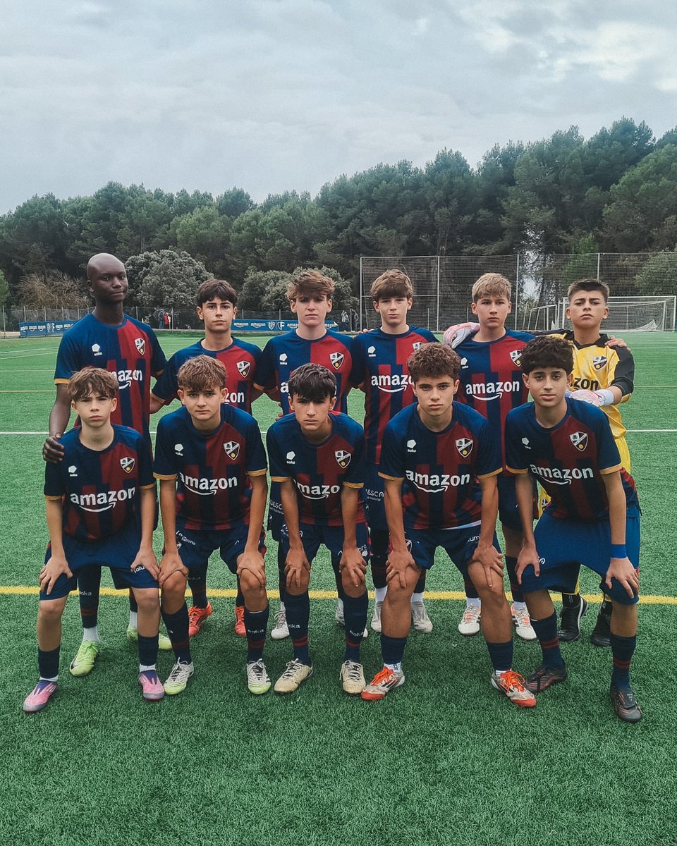 Tropiezo azulgrana en un partido de muchas alternativas, en el que los delanteros se impusieron a las defensas por parte de los dos conjuntos. 

🏆 #PrimeraCadete
❌ Derrota
SDH Cadete B 🆚Sabiñánigo F. Base

#CanteraSDH 🔵🔴