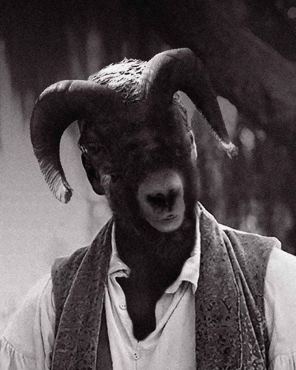 alborsecreto's tweet image. ⠀ ⠀⠀⠀⠀⠀⠀⠀⠀ ᯓ New (   update  ) from Thomas D'Angelo | @alborsecreto ; #SpookyTime. As The VVitch (2015) by Robert Eggers. A New England Folktale.