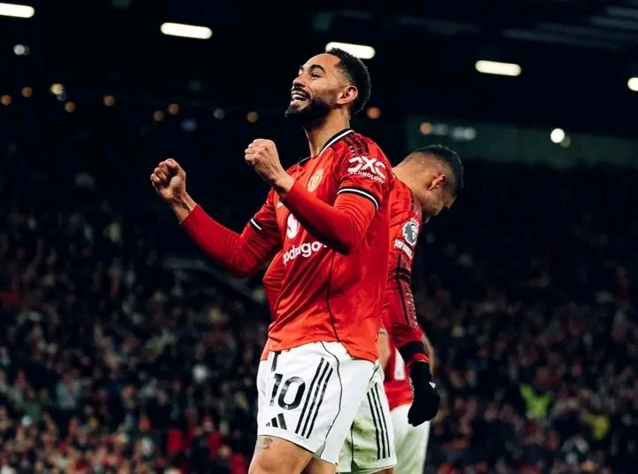 tucheze_com's tweet photo. Full-Time: Man United 4β2 Brighton
What a match! The Red Devils pull off a big win at Old Trafford!
#Tucheze #HomeOfWinners #PremierLeague #ManchesterUnited #MUNBHA https://t.co/8CL6ij87ld