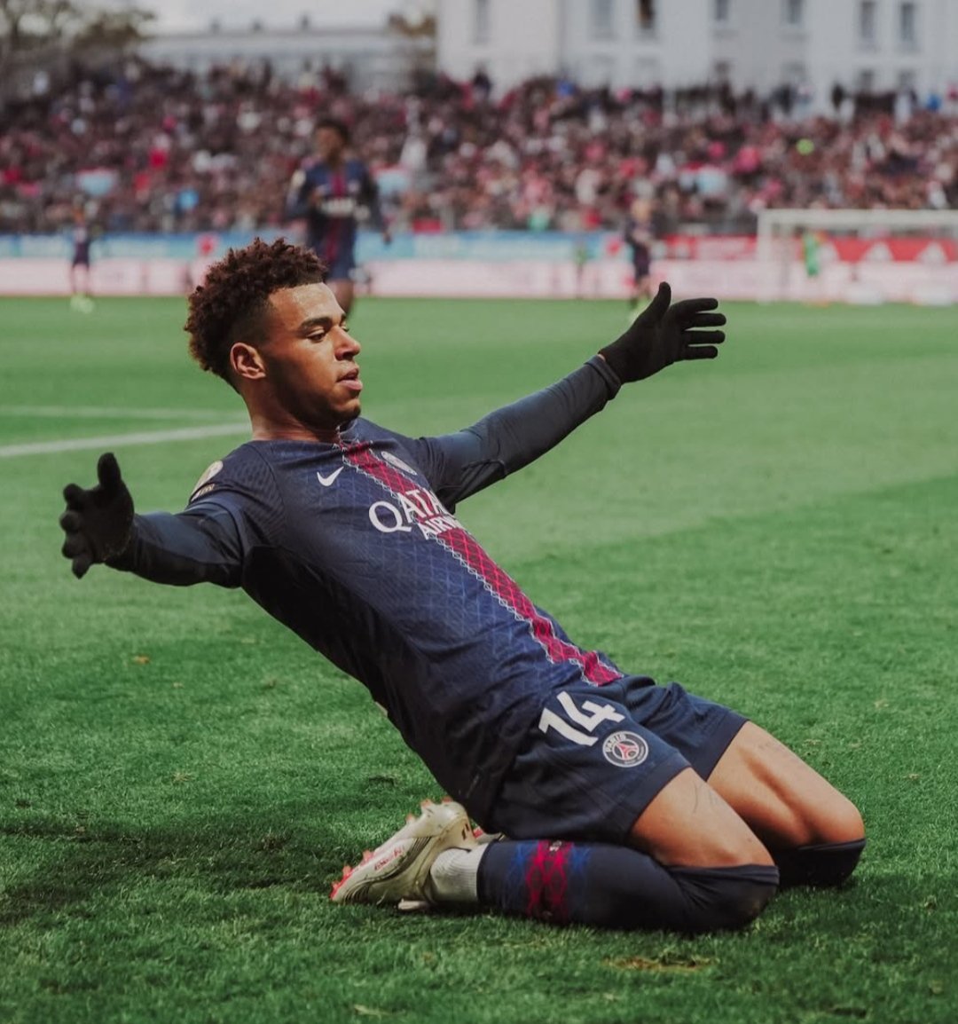 Desire_DoueFR's tweet image. Désiré Doué en publication IG 📲 

&quot;Bravo à l&apos;équipe ! Merci aux supporters&quot;☝🏾

&quot;#whatafeeling&quot;