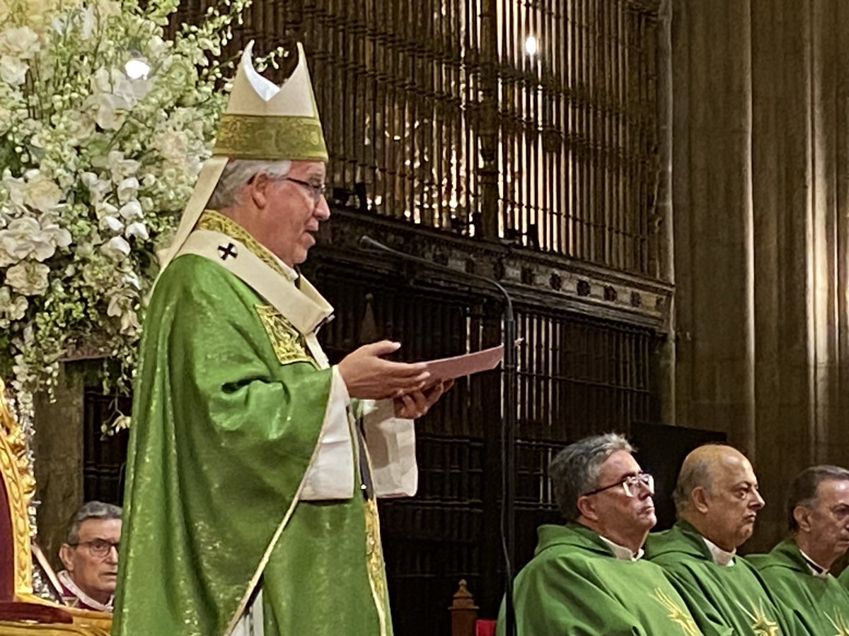 Archidiócesis de Sevilla tweet media