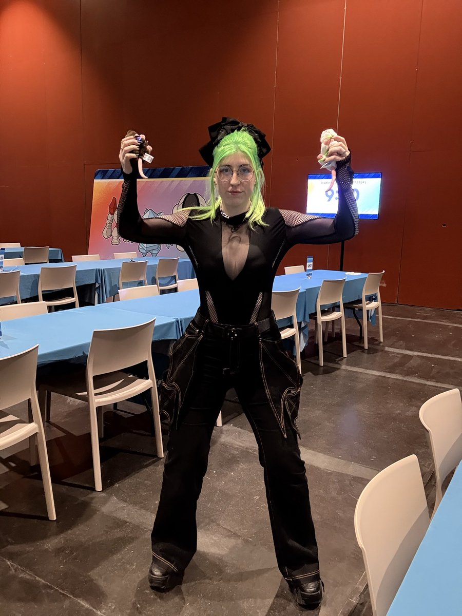 Pumpkaamy tweet media