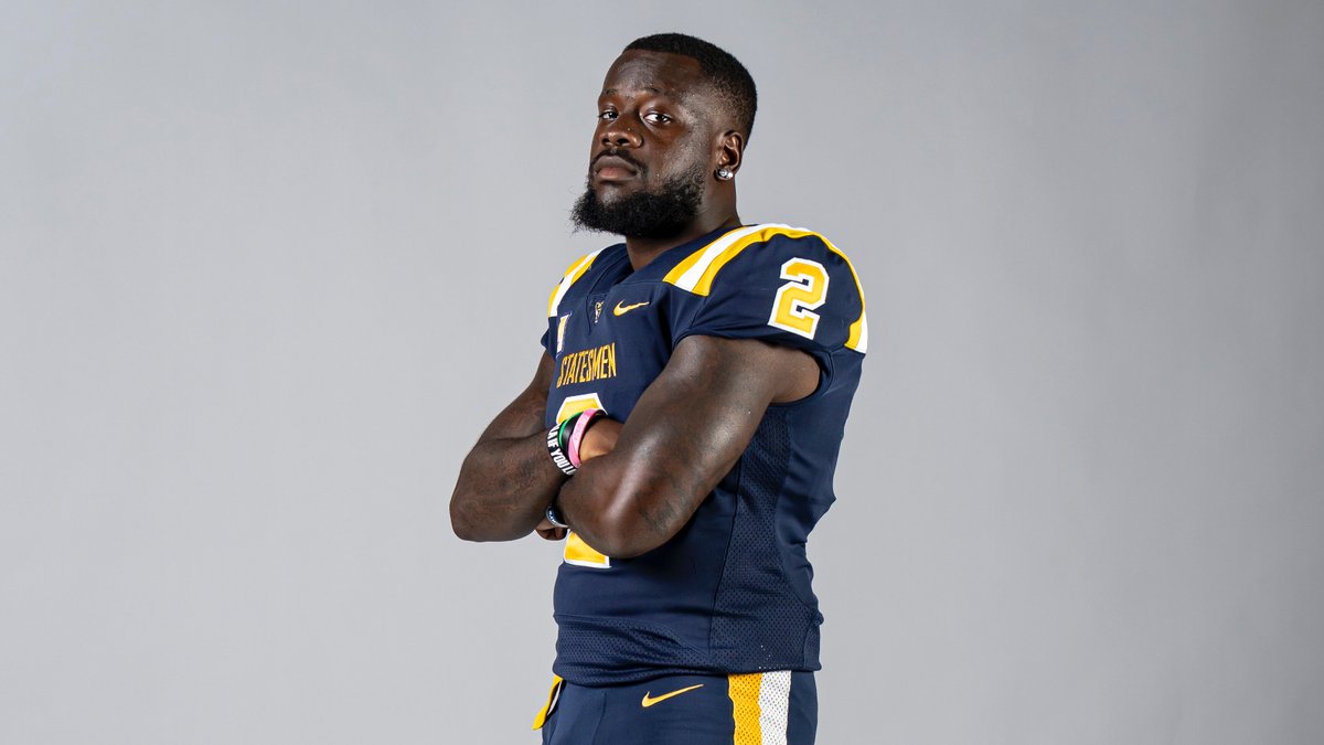 #WPUfb: RECORD BROKEN! Des Loring takes it 98 yards to the end zone for the longest rush or passing touchdown in program history!

1st Quarter | 3:33
7-0 WPU