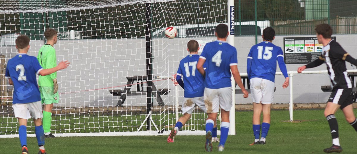 Beverley Hemmings tweet media