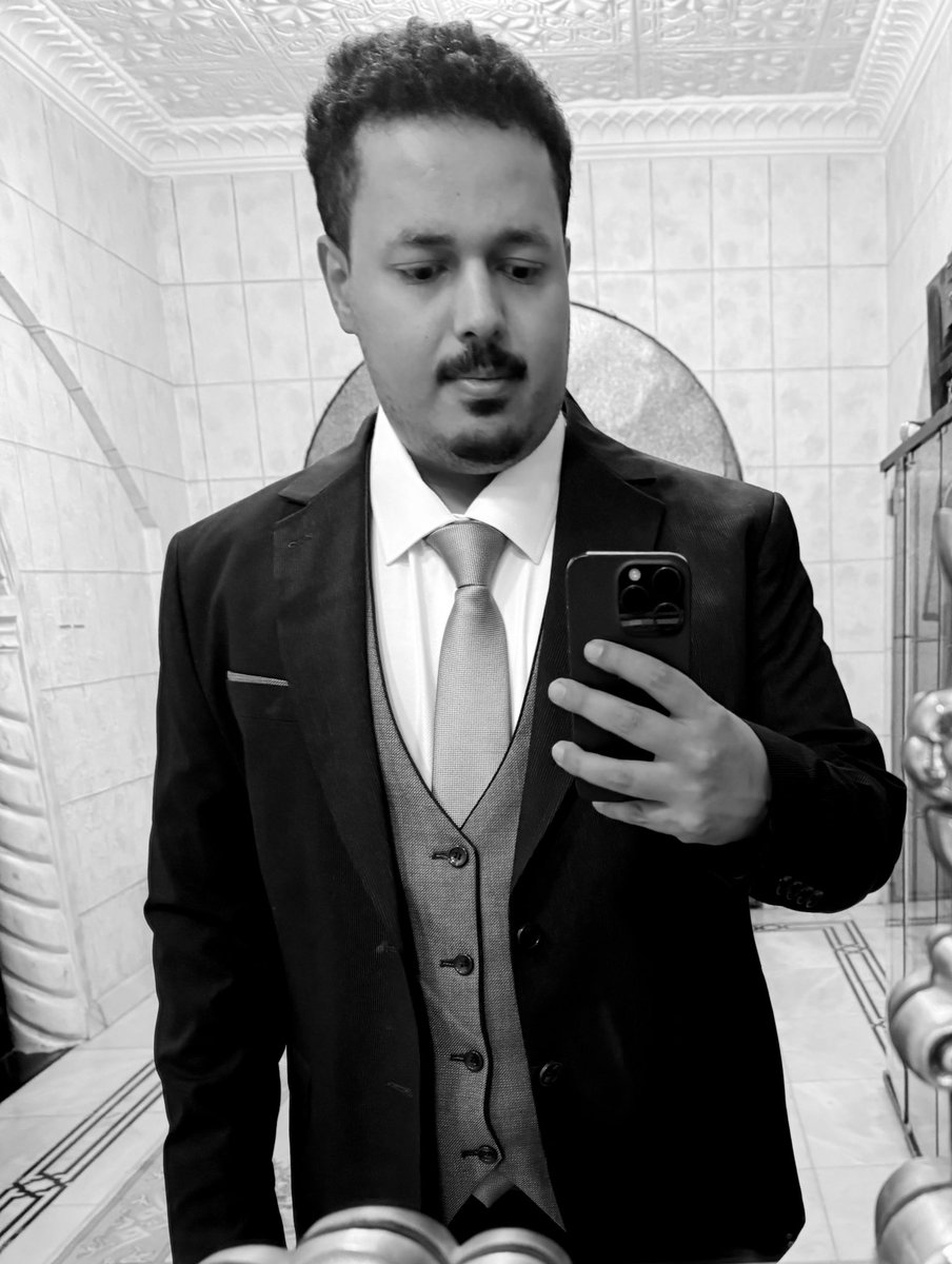 emddie's tweet photo. Ready. https://t.co/7ivgYR7EQP