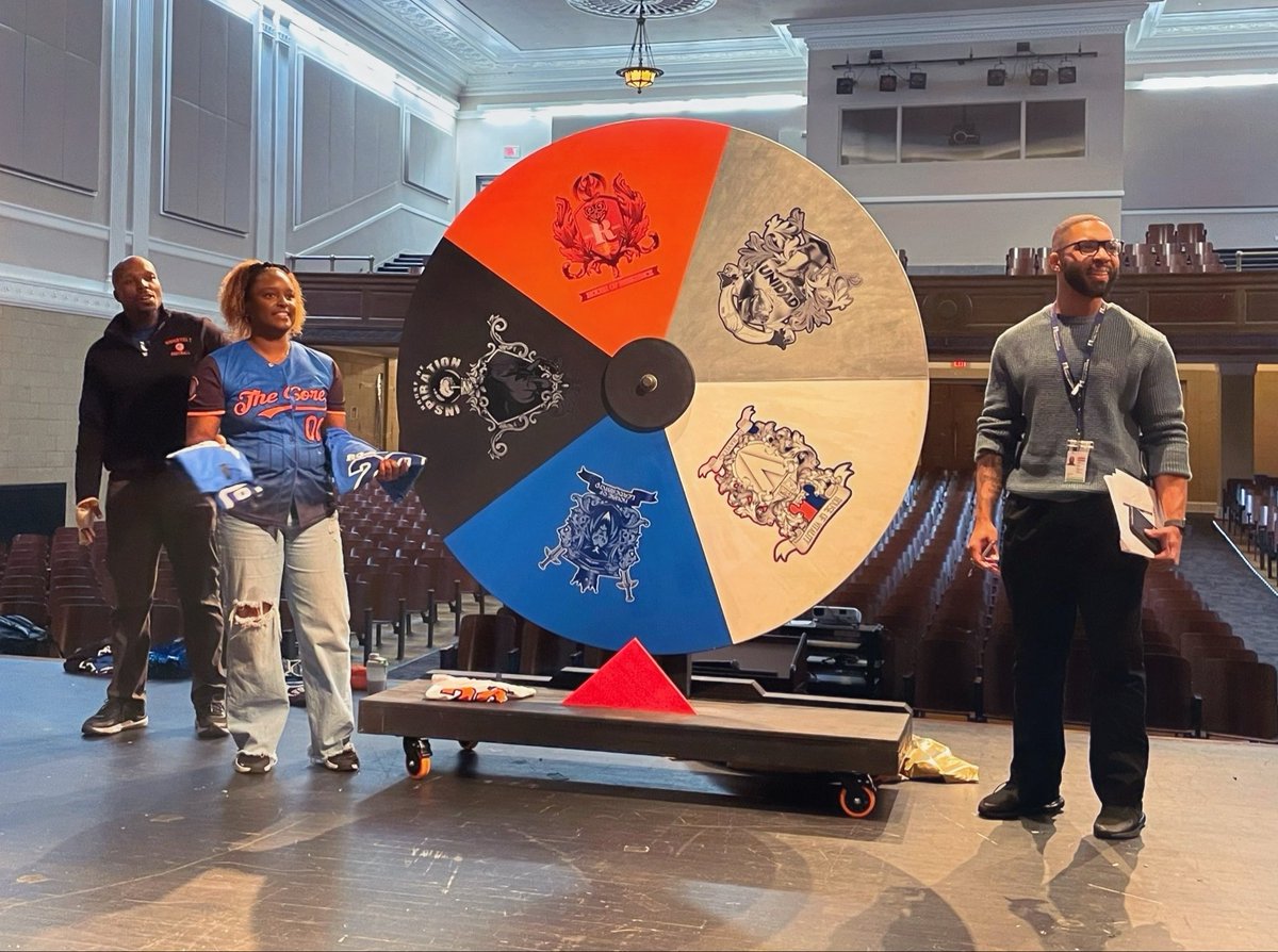 𝙳𝚊𝚕𝚕𝚊𝚜 𝙻𝚎𝚎, 𝙴𝚍.𝙳. 🍎 tweet media