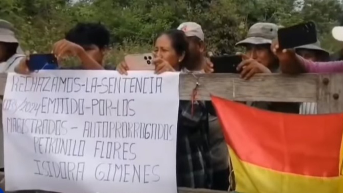 🔵#GrupoFides | #ANF #PueblosIndígenas Interculturales se niegan a desalojar el territorio indígena tsimane y obstaculizan trabajo del INRA

Lea la nota aquí 👉🏻acortar.link/16p5yL