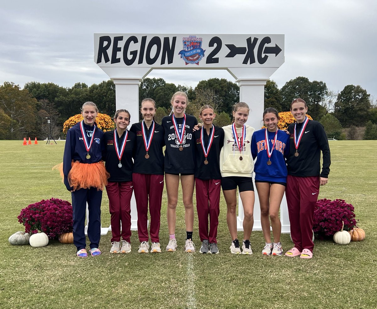 More scenes from today’s Region championships in Bardstown. <a href="/GHSGatorSports/">Greenwood Gator Athletics</a> <a href="/WarrenCoSchools/">Warren Co Schools</a>