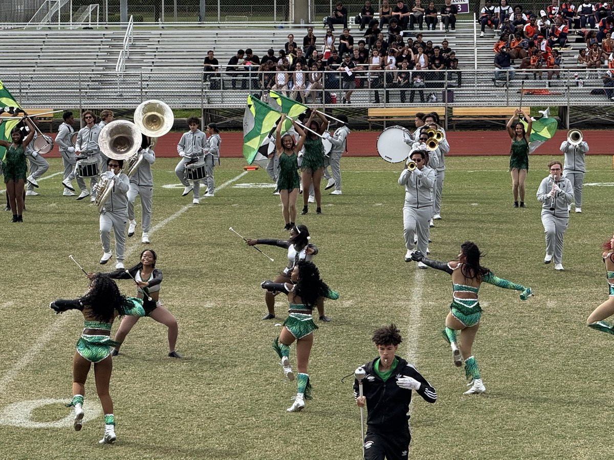 Another great performance today..this one by the <a href="/EHSPhotos/">Everglades High</a> marching band!! Bravo! <a href="/browardschools/">Broward County Public Schools</a> <a href="/BCPSAppLearn/">BCPSAppliedLearning</a> <a href="/HowardHepburn/">Howard Hepburn</a>