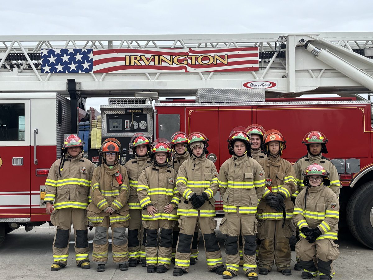 mccfire1's tweet photo. Great day for our #Explorers thanks to Irvington Volunteers for training the next generation! #mccfire #mcc @TriCountyFireNE great day was had by all! https://t.co/blanyg1XAi