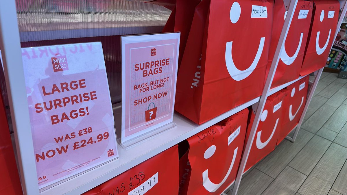 Large surprise bags are now available at MINISO! Head in-store to get your hands on one... 👏