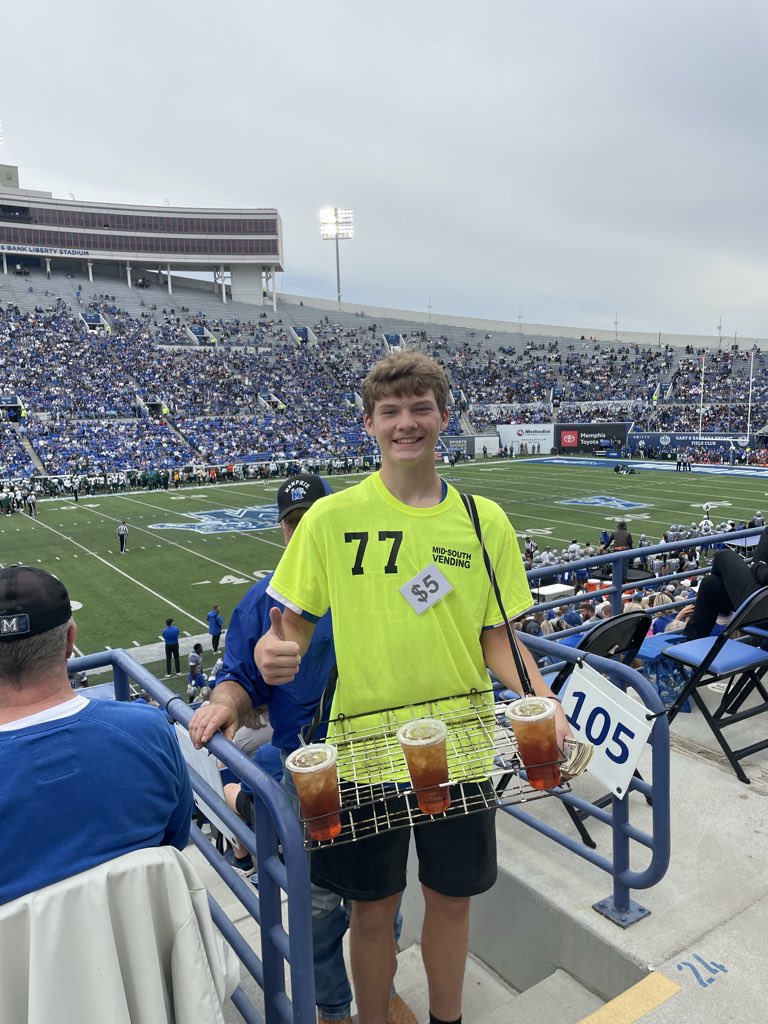 BigBadBumgarner's tweet image. This is the best part of Memphis Football #SweetTea #South