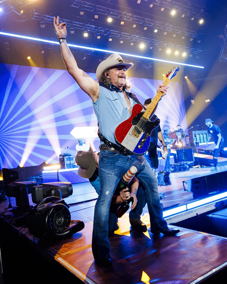 Jon Pardi tweet media