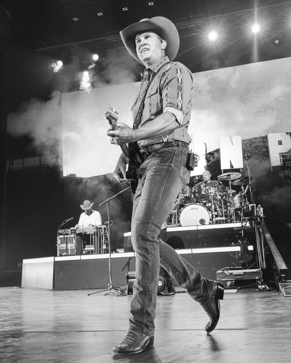 Jon Pardi tweet media