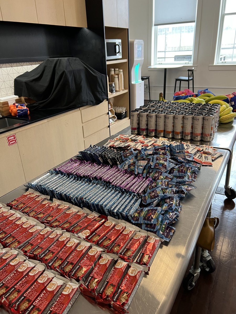 adelwu_'s tweet image. first time at @ycombinator for RL IRL today!! 🤩
