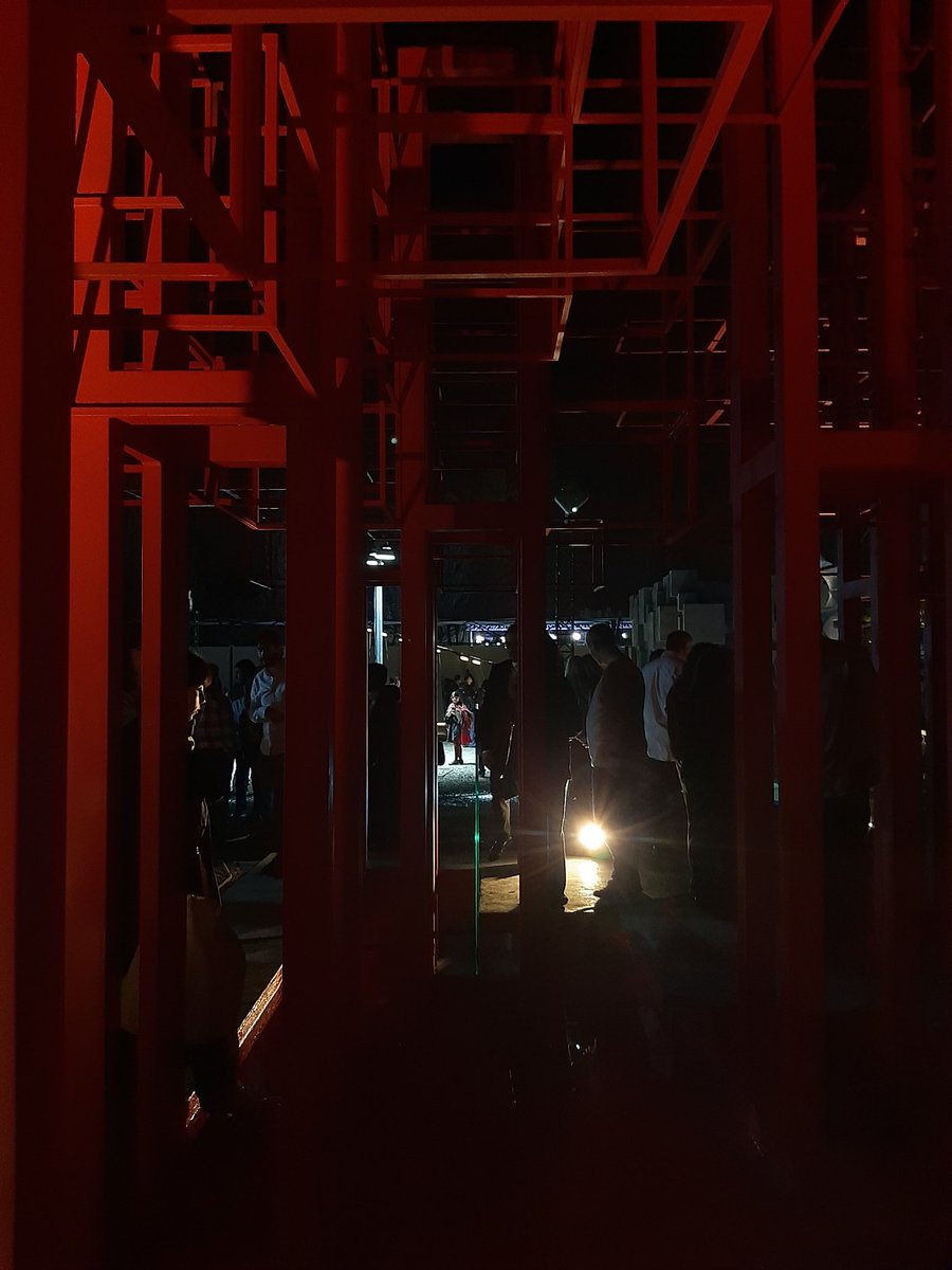 lapetiteprincea's tweet image. چهار پاویون از فستیوال معماری و مردم؛
به ترتیب از امیرحسین اشعری، محمد خاوریان، امیر قاسمپور و معین نیک‌آیین.