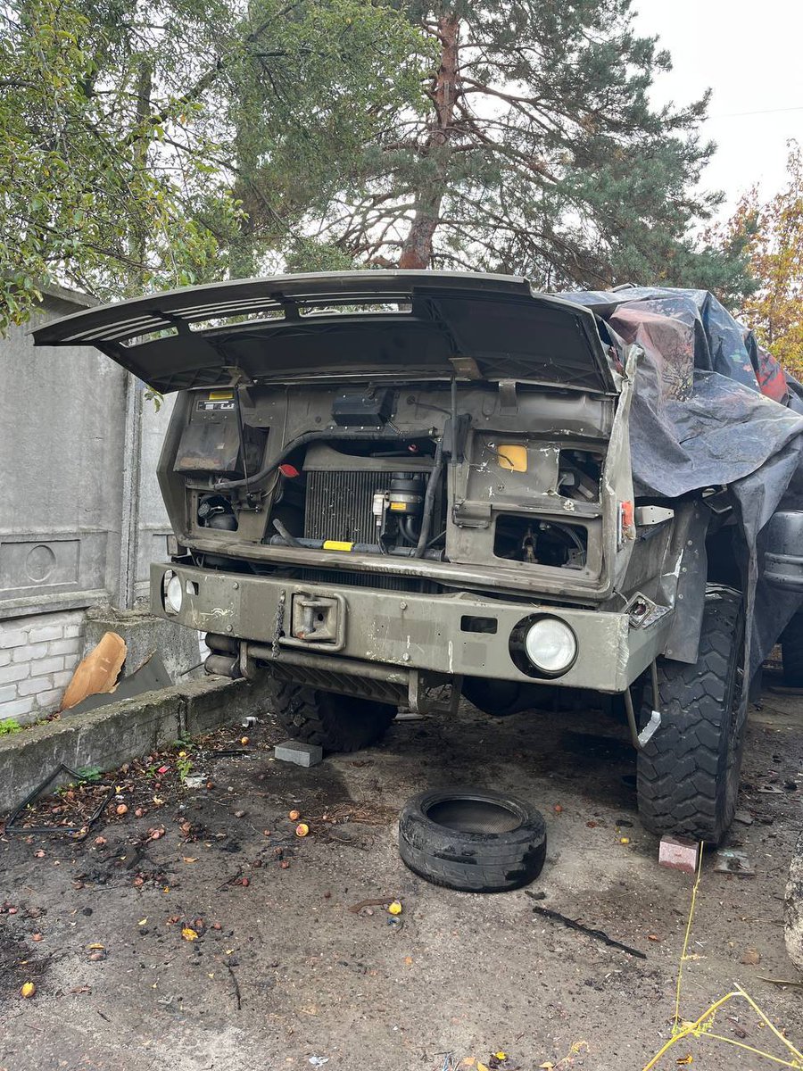 WayToUkraine's tweet image. Dear Friends! NEW CAMPAIGN IS HERE!🎃

Earlier this spring, together with your support, we handed over a Steyr 1291 military truck to the 25th Separate Assault Battalion, covering a critical logistical need for the entire unit.

This is the very same truck that was confiscated by…