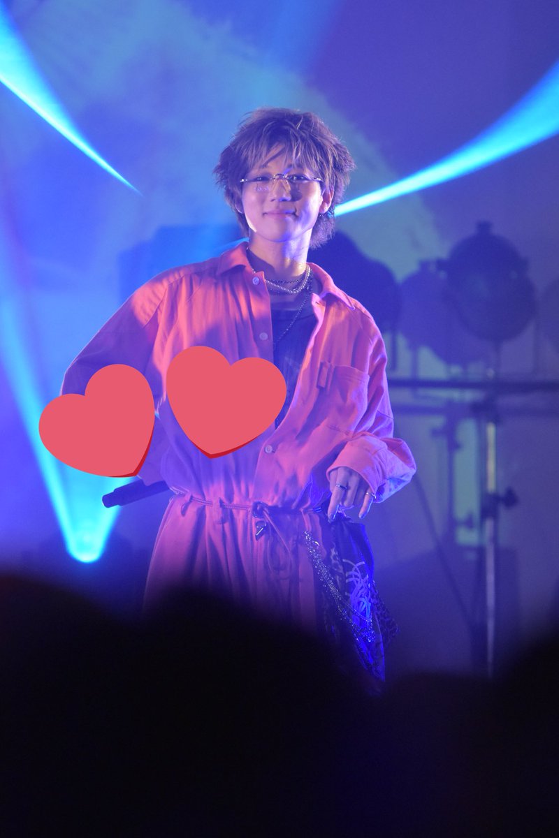 tune_mii's tweet photo. 安井くんがメガネかけてるの大好きなので本当に最高でした😭
またピューロのステージに立つ姿が見られるといいな！
#SPOOKYPUMPKIN2025 #スプーキーパンプキン #7ORDER https://t.co/hgxlmZnDJk