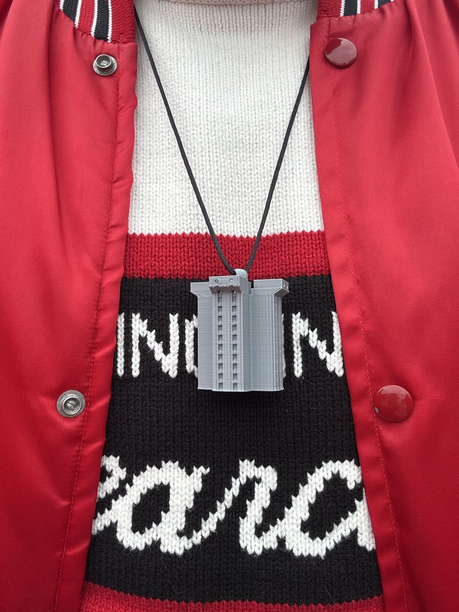 ThaneStephen's tweet image. Someone gave me the greatest piece of jewelry I’ve ever seen