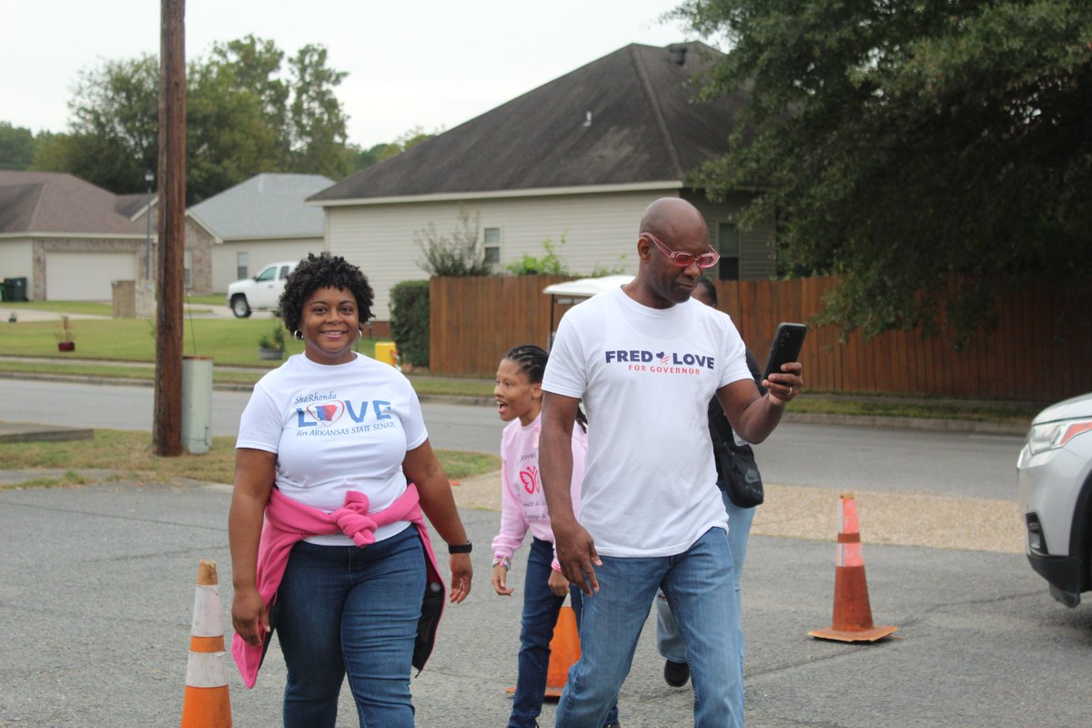 FredLoveforGov's tweet photo. Greater Second Baptist Church Breast Cancer Awareness walk this morning. https://t.co/gGSdNriBdi