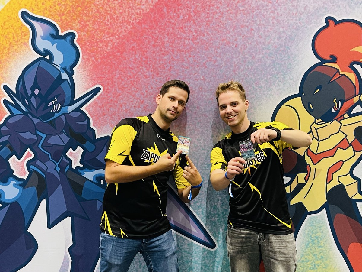 Yo mates! Going into DAY 2 at Lille Regionals with a 6-1-2 score ⚡️

Still rocking the Grimm 👻
Can we do a repeat of last year?

Also <a href="/Jonah_DeRuyck/">J_DR</a> made it with Ceruledge 👏

#PlayPokemon #PokemonTCG