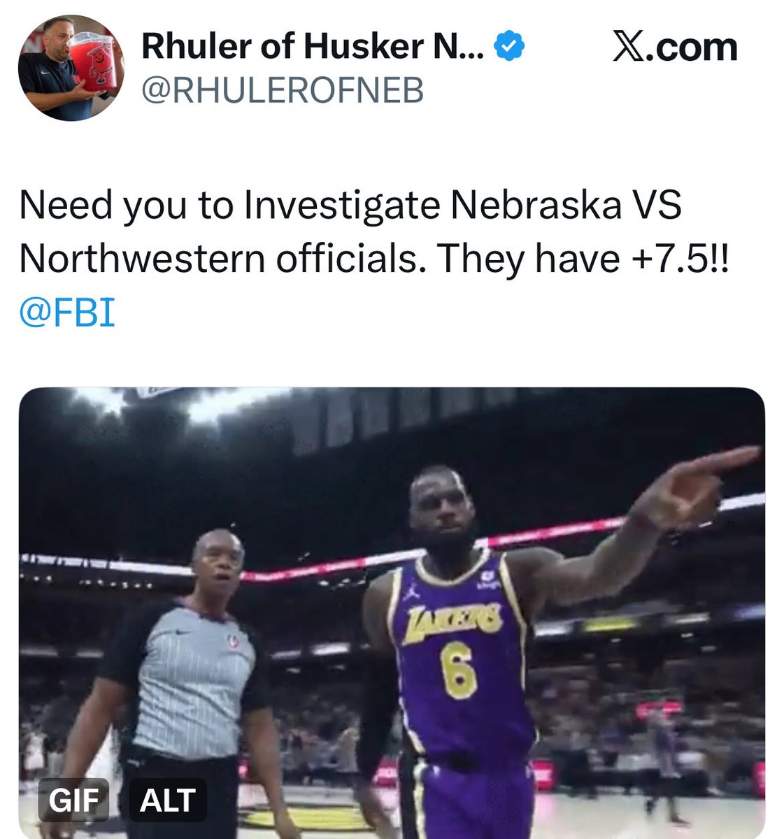 AdamCarriker94's tweet photo. Nailed it. #FBIRaid https://t.co/xvcHjVTmKT