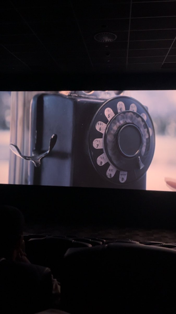 __V2Q's tweet photo. 🍿. https://t.co/SpAsvtpbEr