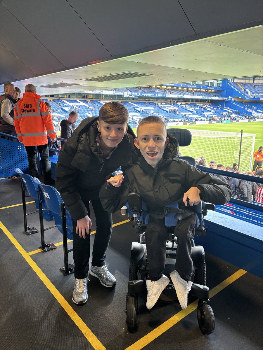 Oh sunlun we love you. Wait til they play a proper team. Following the wizards with boy ❤️