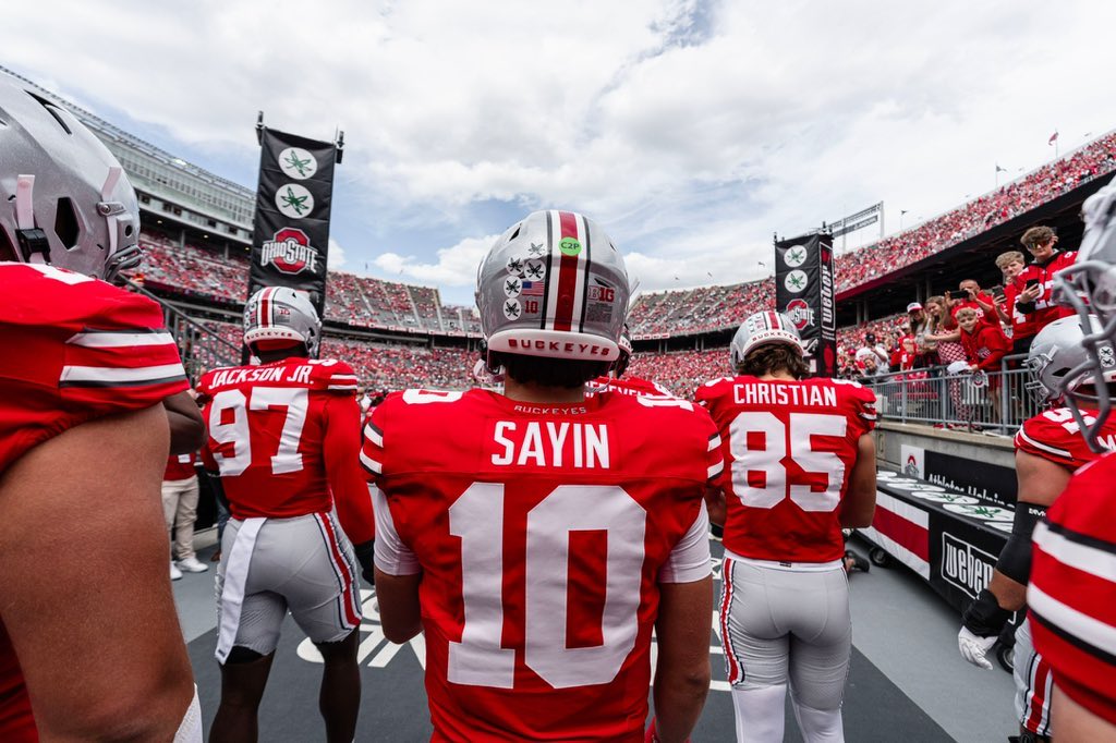 TheBuckeyeNut's tweet photo. PFF’s Heisman Rankings

1. QB Julian Sayin, Ohio State
2. QB Ty Simpson,
Alabama
3. QB Diego Pavia, Vanderbilt 
4. QB Fernando Mendoza, Indiana
5. EDGE Rueben Bain Jr.,Miami, FL https://t.co/vzy7OQTfRD