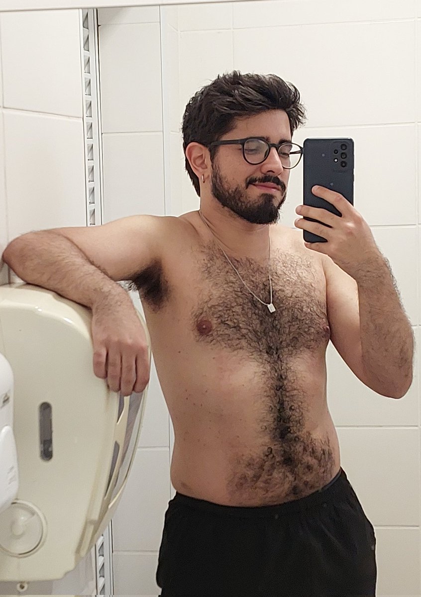 eurael's tweet photo. peludinha e macia https://t.co/beHCMMsHcC