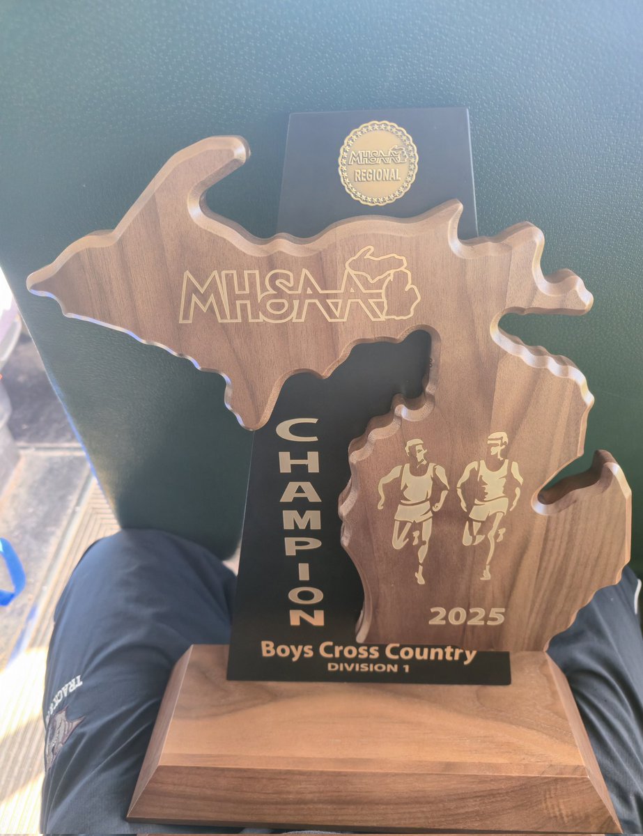 PHS Boys Cross Country tweet media