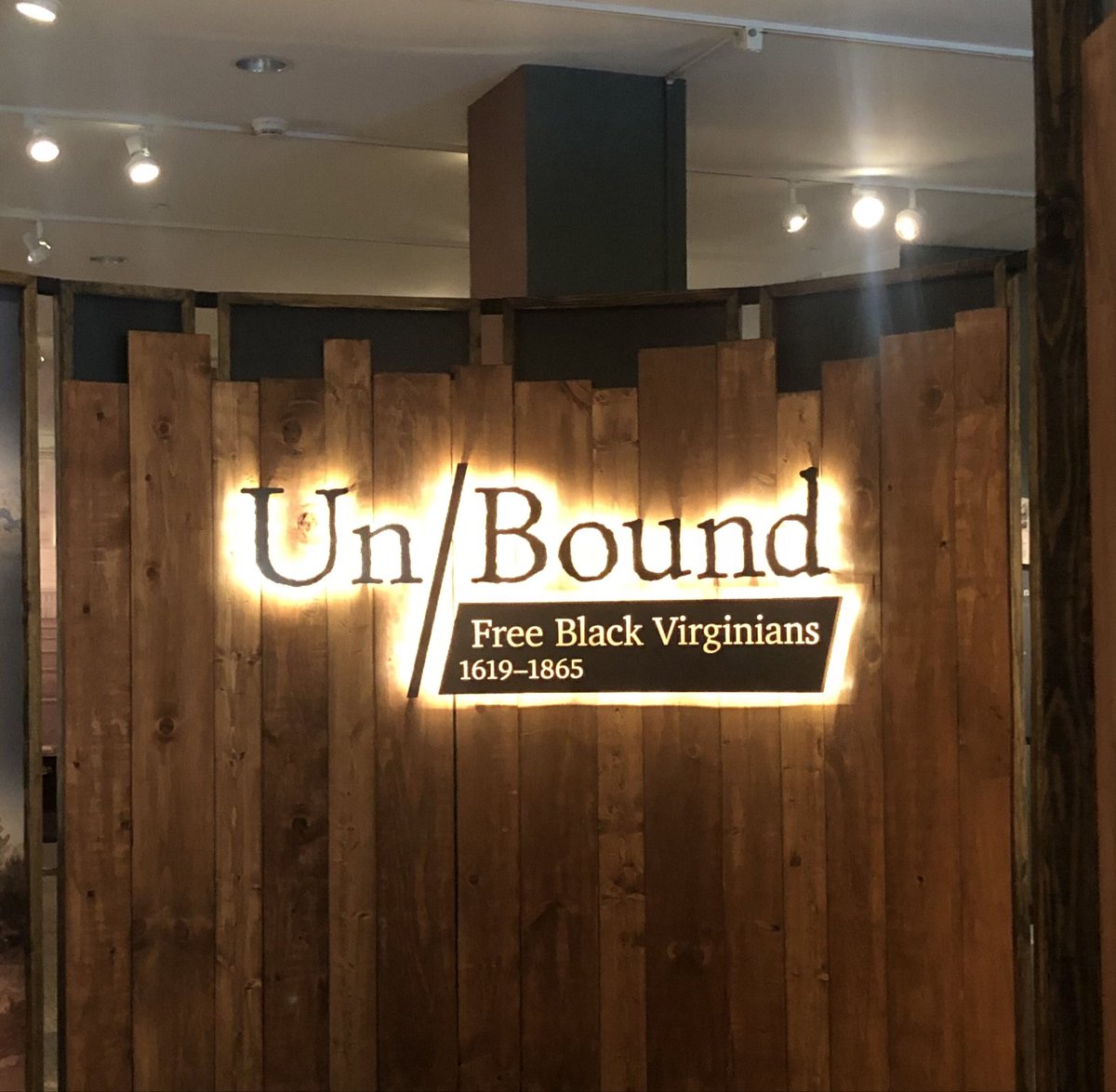 Roxane Edgerton tweet media