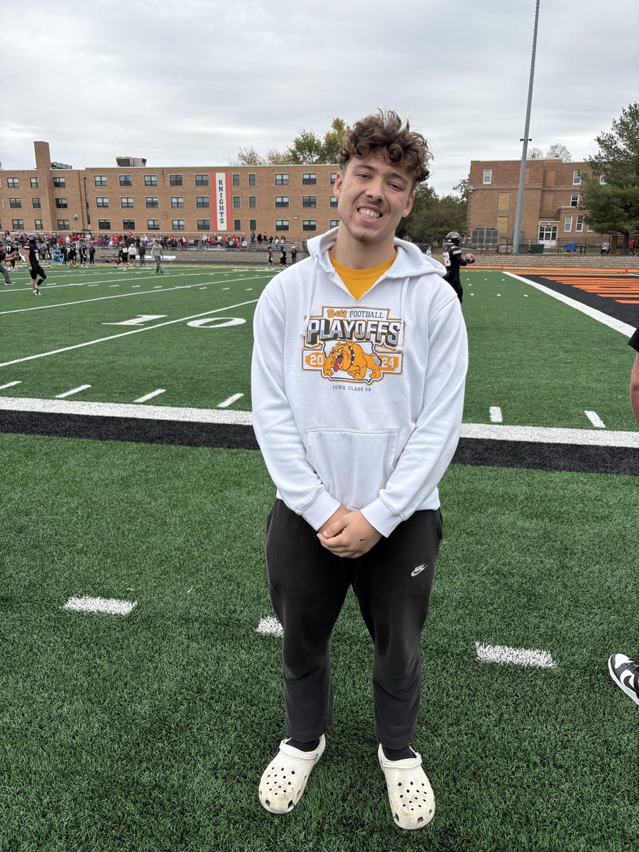 Thank you <a href="/Coach_Tschetter/">Matt Tschetter</a> for the game day invite! Great atmosphere out here!

<a href="/WartburgFB/">Wartburg Football</a>