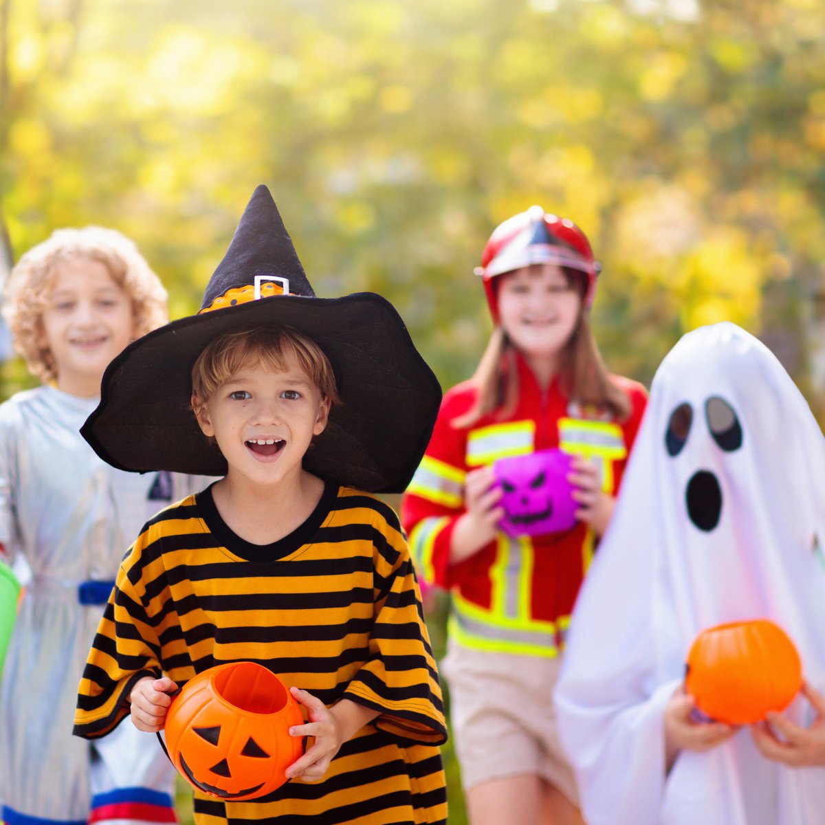 Trick-or-Treating is right around the corner!

Ensure your kids stay safe while having a blast with these Halloween safety tips.

healthychildren.org/English/safety…