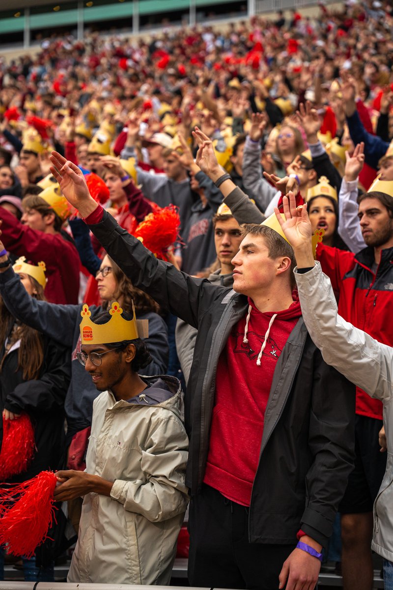 It’s busy in the trough!!