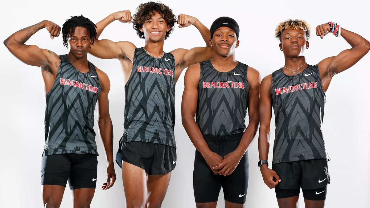 ChrisSmith040's tweet photo. Blessed to received my first track and field offer from Benedictine College
@LVPioneers @LVFootballBoost @RavenTrackXC https://t.co/ko5TdtnJkx