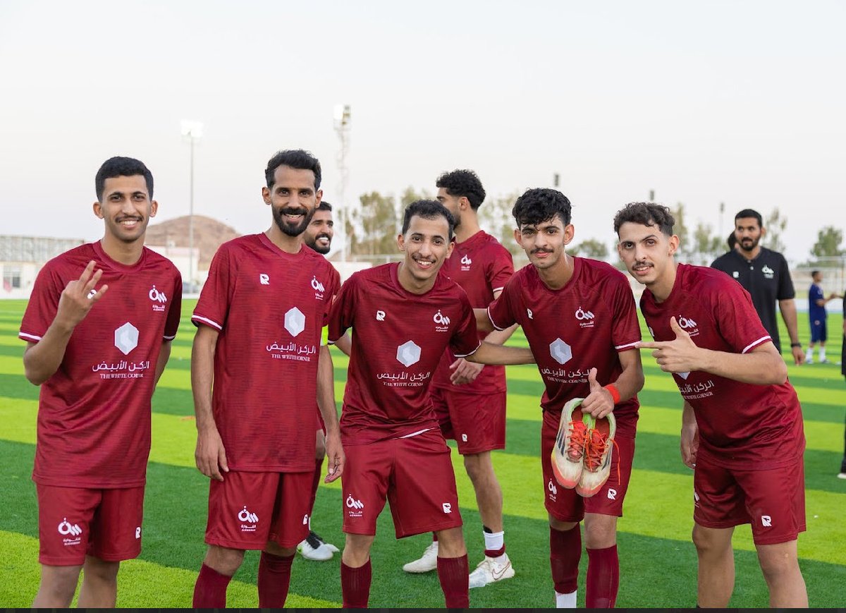 alQwarahclub's tweet photo. ثلاثة نقاط ✅
ثلاث اهداف ✅
كلين شيت ✅

المهمة الاولى انتهت بشكل جميل ❤️🥶 https://t.co/XHwsWr5E0P