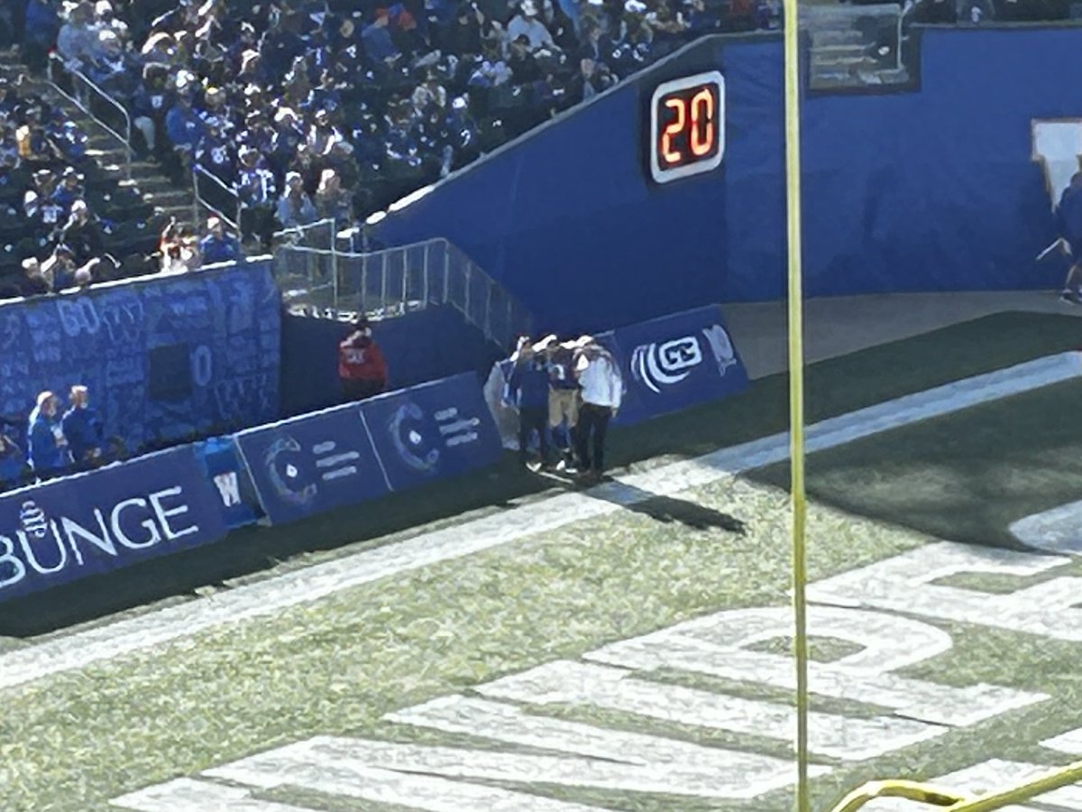 ConnorHrabchak1's tweet image. With the help of trainers, it took Chris Streveler about 10 minutes of real time to make it from the medical tent back to the Winnipeg locker room. Not a good sign. #Bombers